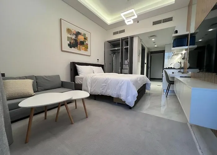 Brand New, Stylish Studio In Arjan