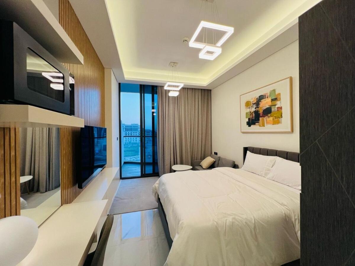 Brand New, Stylish In Arjan * Dubai