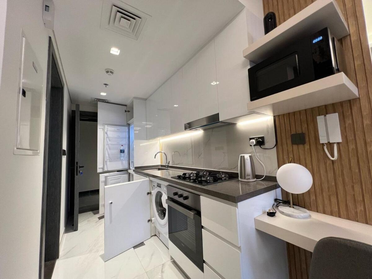 Brand New, Stylish In Arjan Apartment